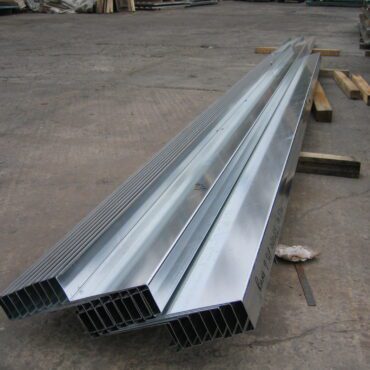 Cheap Packs of Z Purlins from Stock