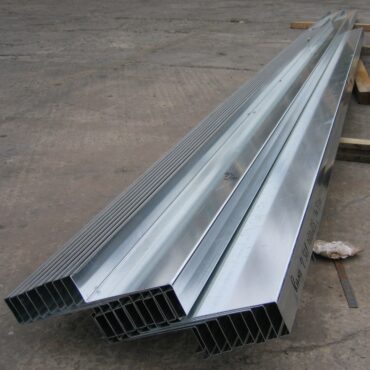 Cheap Packs of Z Purlins from Stock